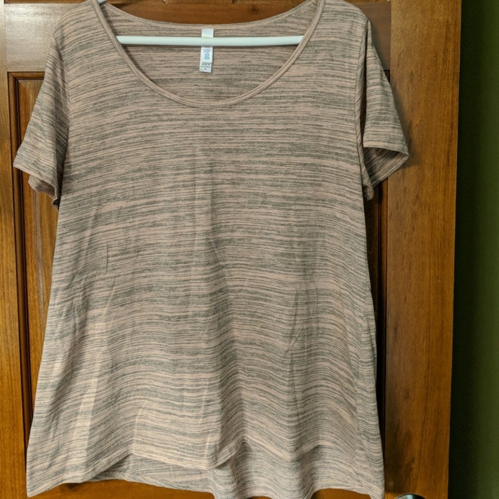 LuLaRoe Classic T